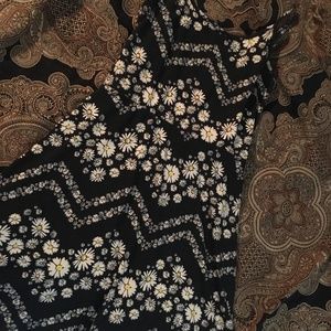 Sunflower dress size medium.
